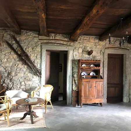 Il Castellaccio - 3* Albavilla