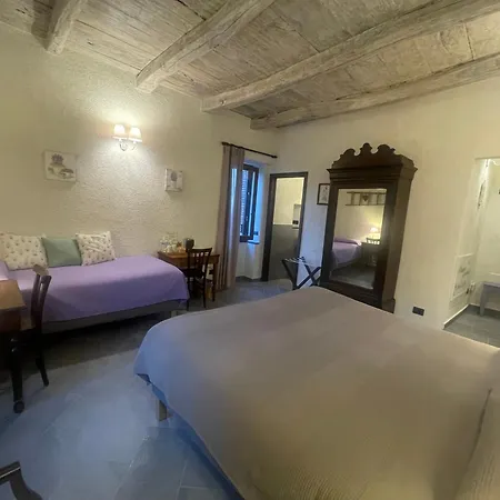 Il Castellaccio - Panzió 3*