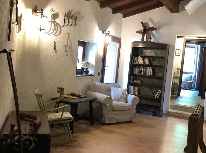 Il Castellaccio - Couette-café Albavilla