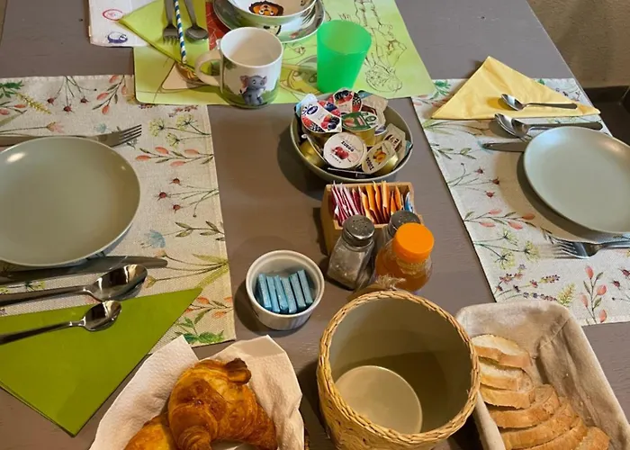Alojamento de Acomodação e Pequeno-almoço Il Castellaccio -